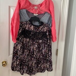 Bundle of women tops